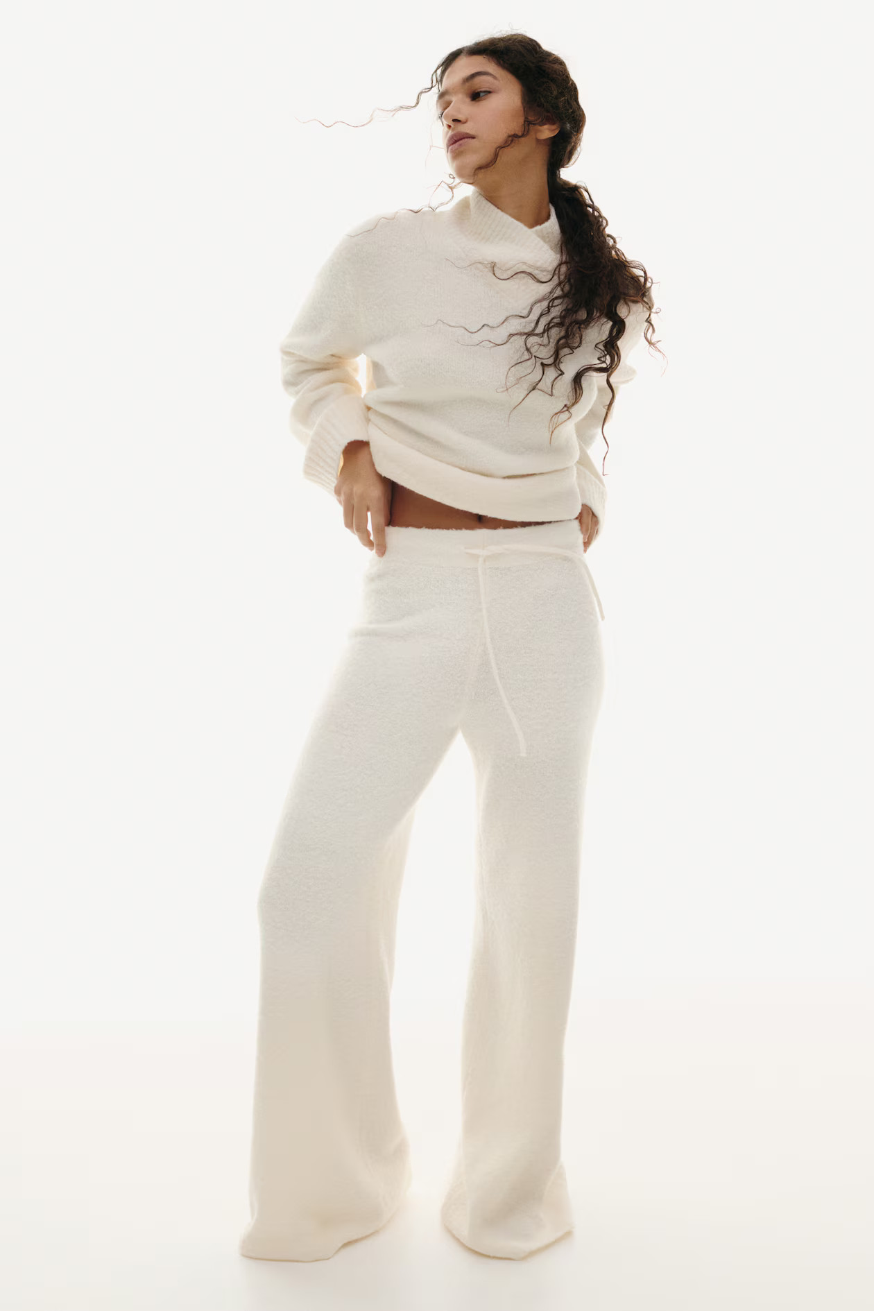 Wool-blend trousers | H&M (UK, MY, IN, SG, PH, TW, HK)