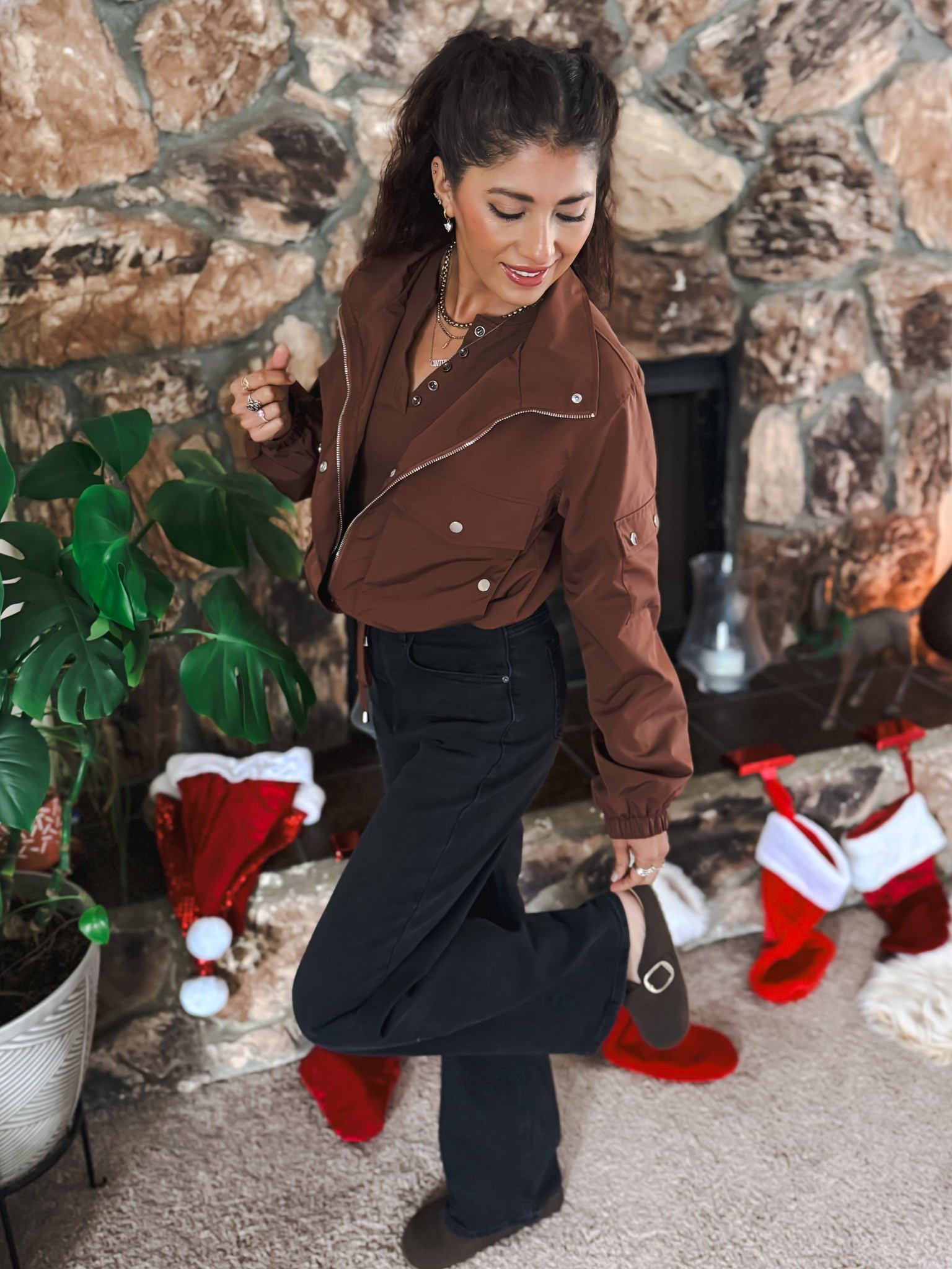 Amazon fashion finds you need in your closet 🤍
Barrel Jeans (size 2), Wide Leg Jeans (size S), and this Cropped Utility Jacket (size S) — all affordable, comfortable, and so easy to style.
Perfect everyday basics you can dress up or down. Linking all pieces for you! ✨



amazon fashion, amazon finds, amazon jeans, barrel jeans, wide leg jeans, utility jacket, amazon outfit, amazon style, outfit inspo, casual outfits, wardrobe essentials, neutral fashion, chic basics, amazon staples, everyday outfits, mom style

#LTKgrwm #LTKootd #LTKmomlife