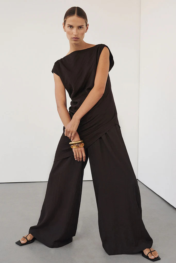 SHYLA BITTER CHOC ASYMMETRICAL TOP | DISSH