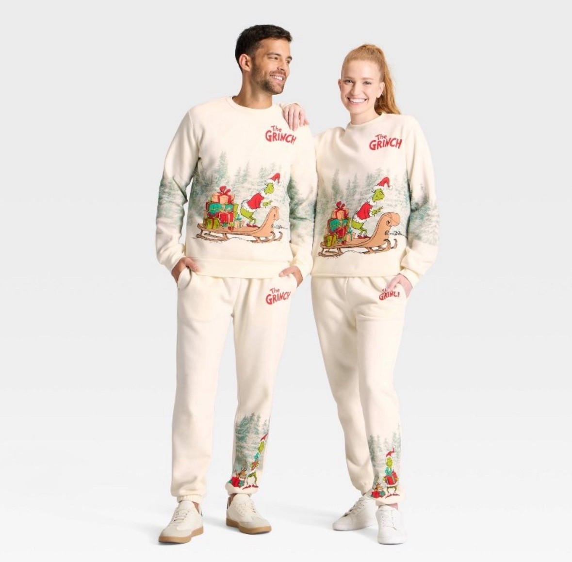 The Grinch graphic sweatshirt and sweatpants for the entire family



#LTKHoliday #LTKFamily #LTKSeasonal