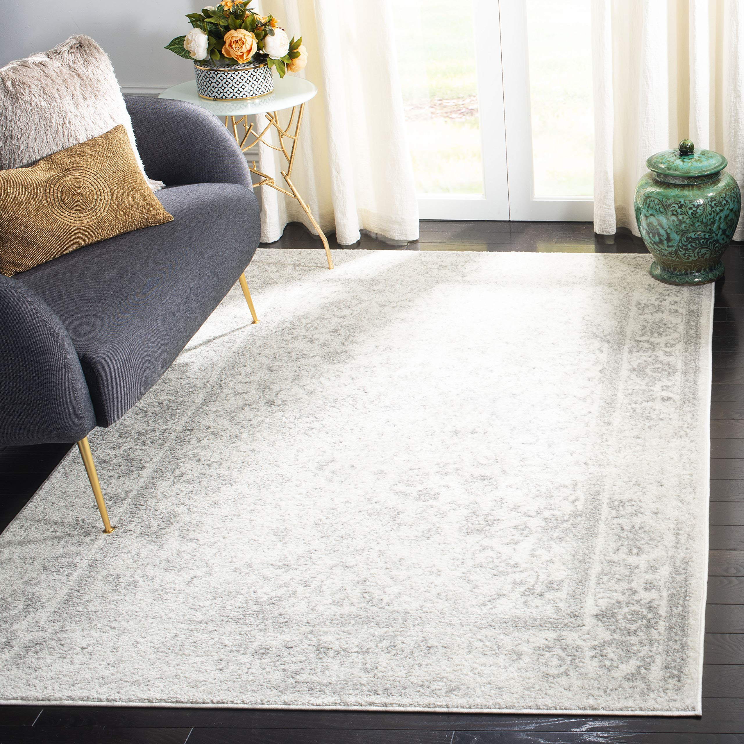 SAFAVIEH Adirondack Collection Area Rug - 6' x 9', Ivory & Silver, Oriental Distressed Design, Non-Shedding & Easy Care, Ideal for High Traffic Areas in Living Room, Bedroom (ADR109C) | Amazon (US)