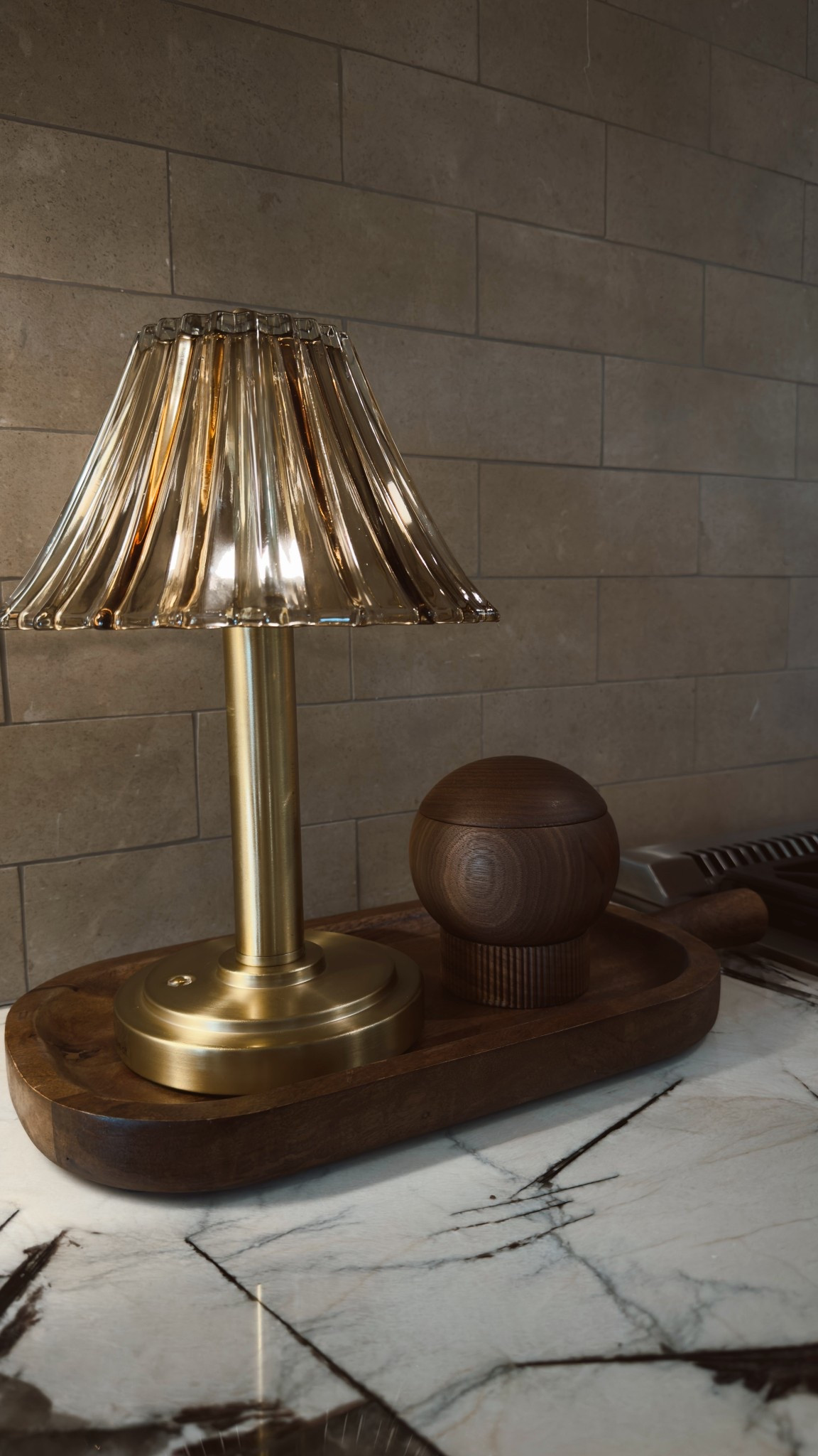 Loving this new lamp. The perfect edition to my kitchen! 

