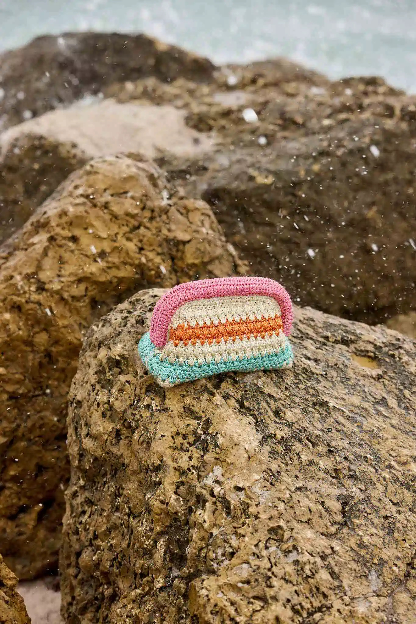 Luna Multicolor Woven Clutch | Avara