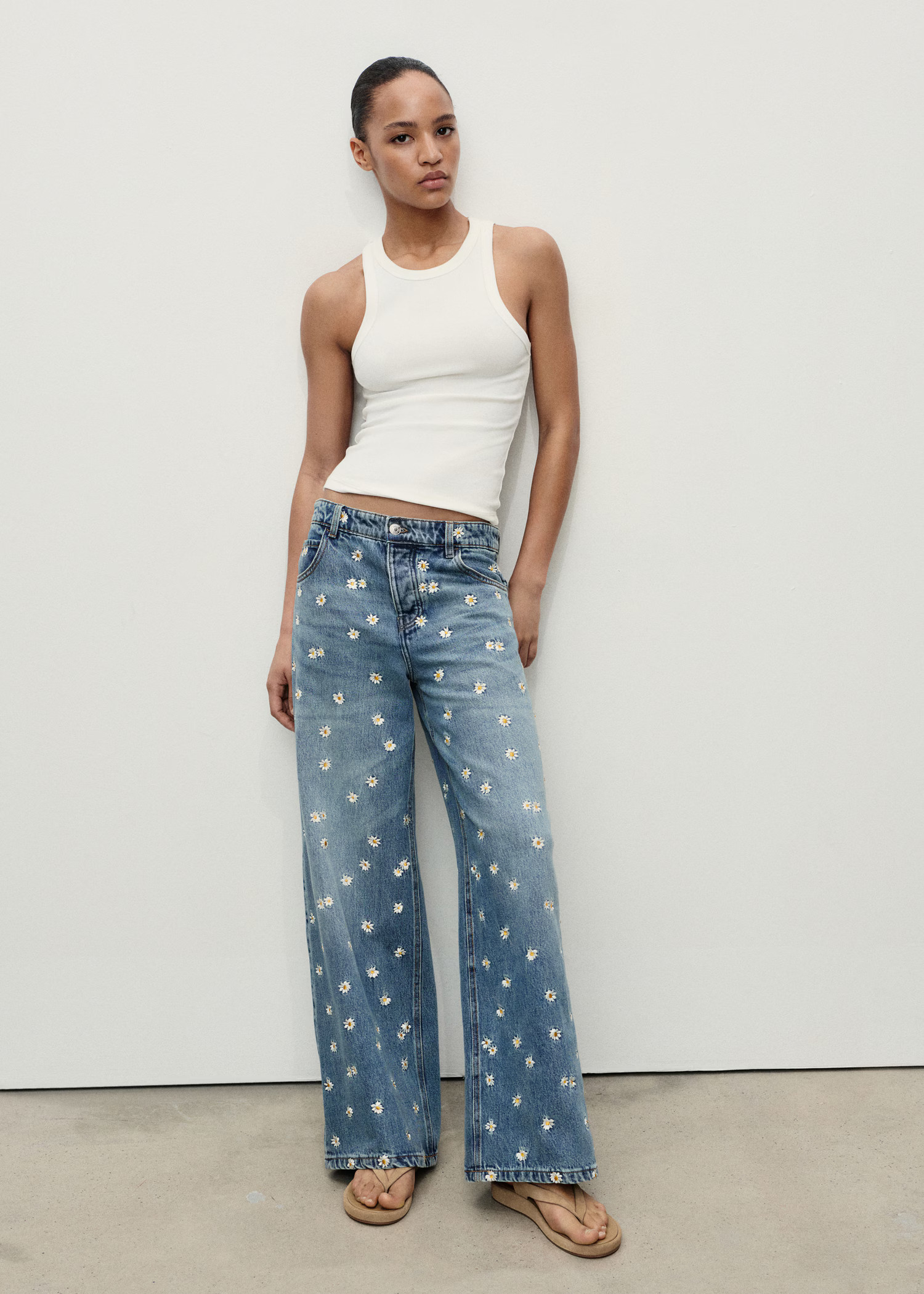 Flower-embroidered wide leg jeans - Women | MANGO USA | Mango (US/MX/AU)