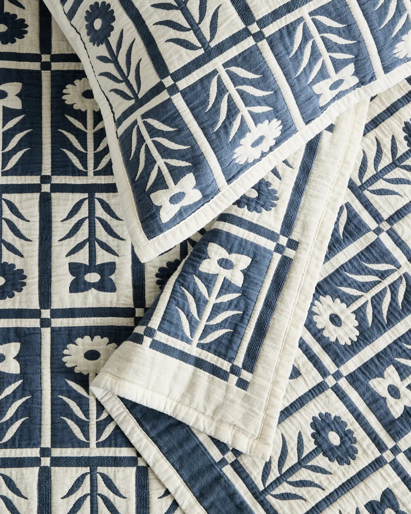 Organic Cotton Jacquard Floral Quilt  in Glacier Blue | Quince