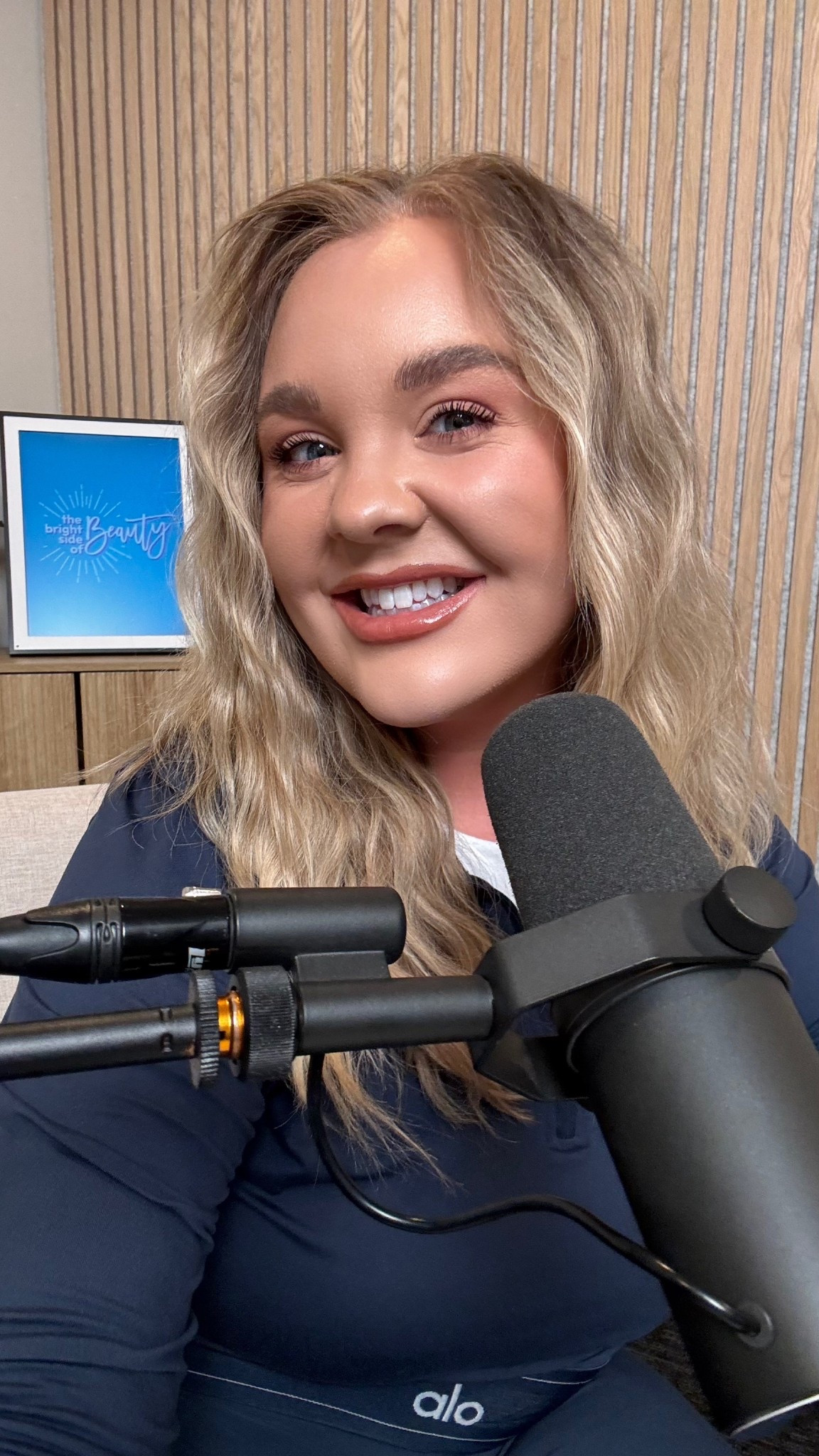 Here’s my podcast look! New season of The Bright Side of Beauty coming FRIDAY 🥳

I’m obsessed with this Alo outfit 👏🏼 this pullover is amazing and from the men’s section! 

Makeup is all linked

#LTKBeauty #LTKWorkwear #LTKStyleTip