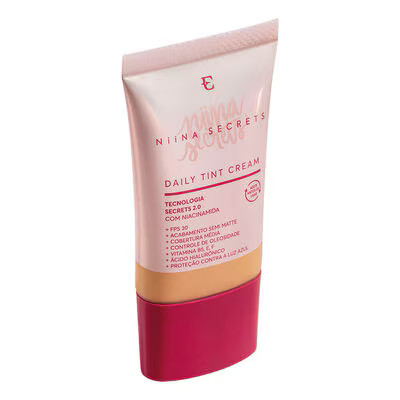 base líquida niina secrets daily tint cream | Sephora (BR)