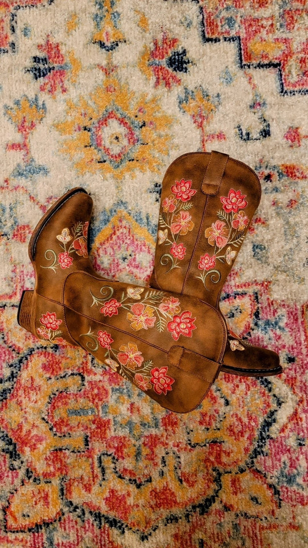 Yass please absolutely so comfortable! 
Run tts

#westernboots
#countryconcertoutfit

#LTKFestival #LTKStyleTip #LTKSaleAlert