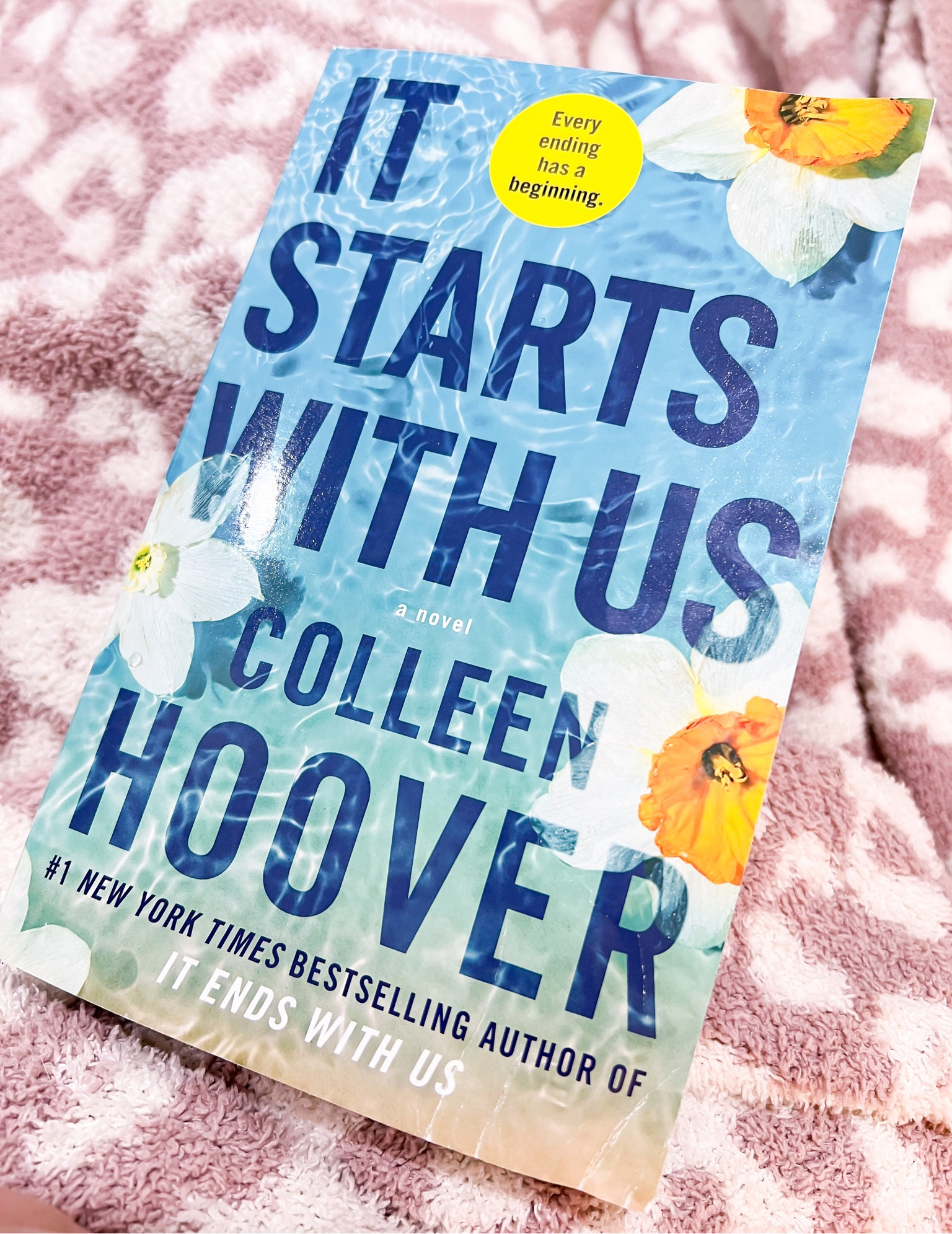 Where are my bookworms at!? I have been so excited to read It Starts With Us by Colleen Hoover! It’s the sequel to It Ends With Us and I hope it is as great as the first book in the series  