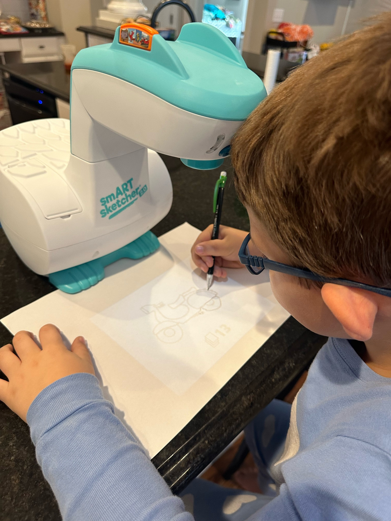 smART sketcher - so easy to work, promotes independent play and so fun for all ages! 

#LTKCyberWeek #LTKKids #LTKGiftGuide