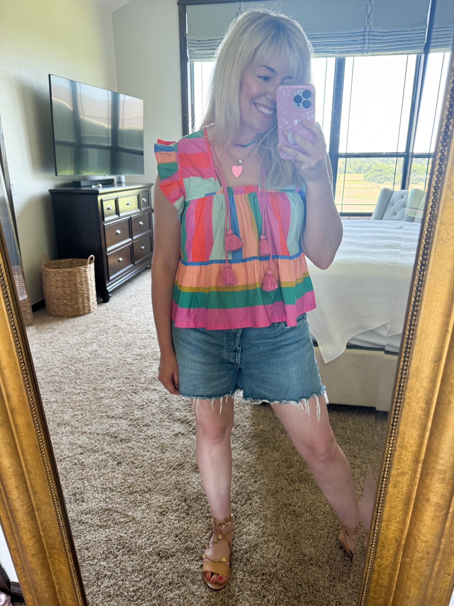 Summer uniform 🩷

Mille / AGolde / Loeffler Randall