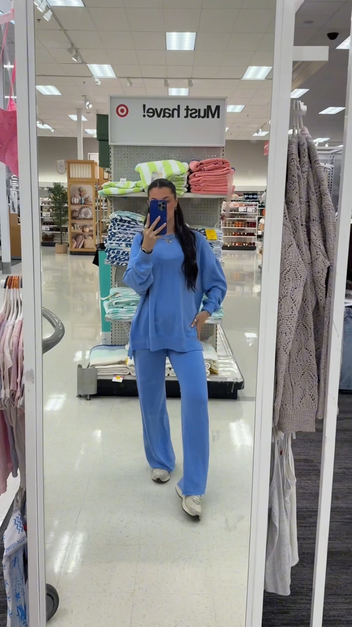 The comfiest set I’ve been living in 💙✨🧸