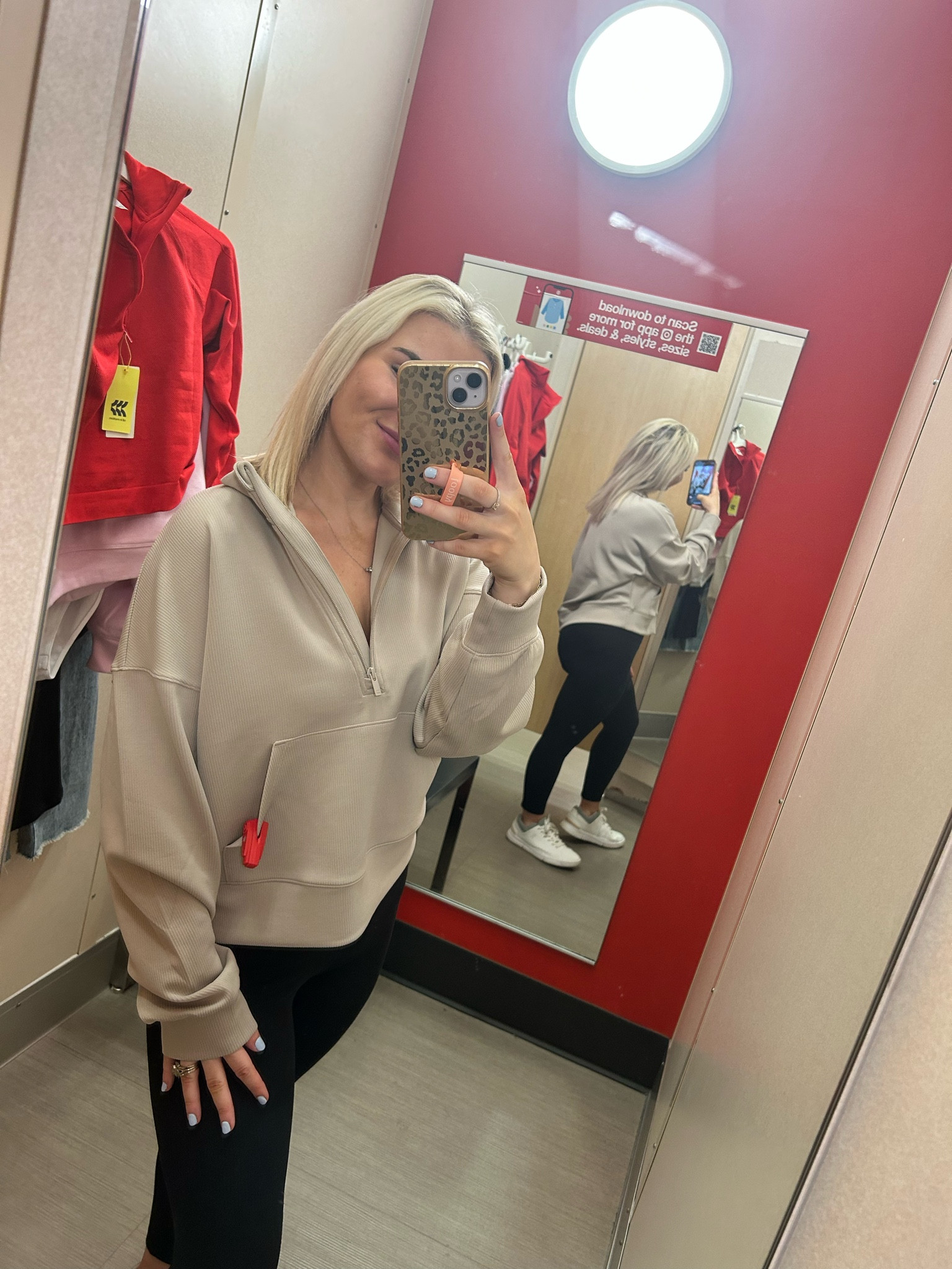 Wearing a large, but ended up getting a medium! 

#LTKCyberWeek #LTKMidsize #LTKGiftGuide