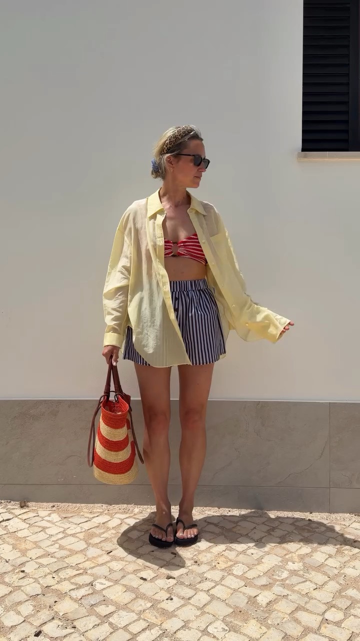 Seriously one of my fave outfits on hols bikini with shorts and a shirt and a big beach bag full of multiple things including UNO (always loved it) 🩷 also my hair doesn’t get styled at all 🤣

#holidayoutfit #summeroutfitideas 

(ad/includes some pr)