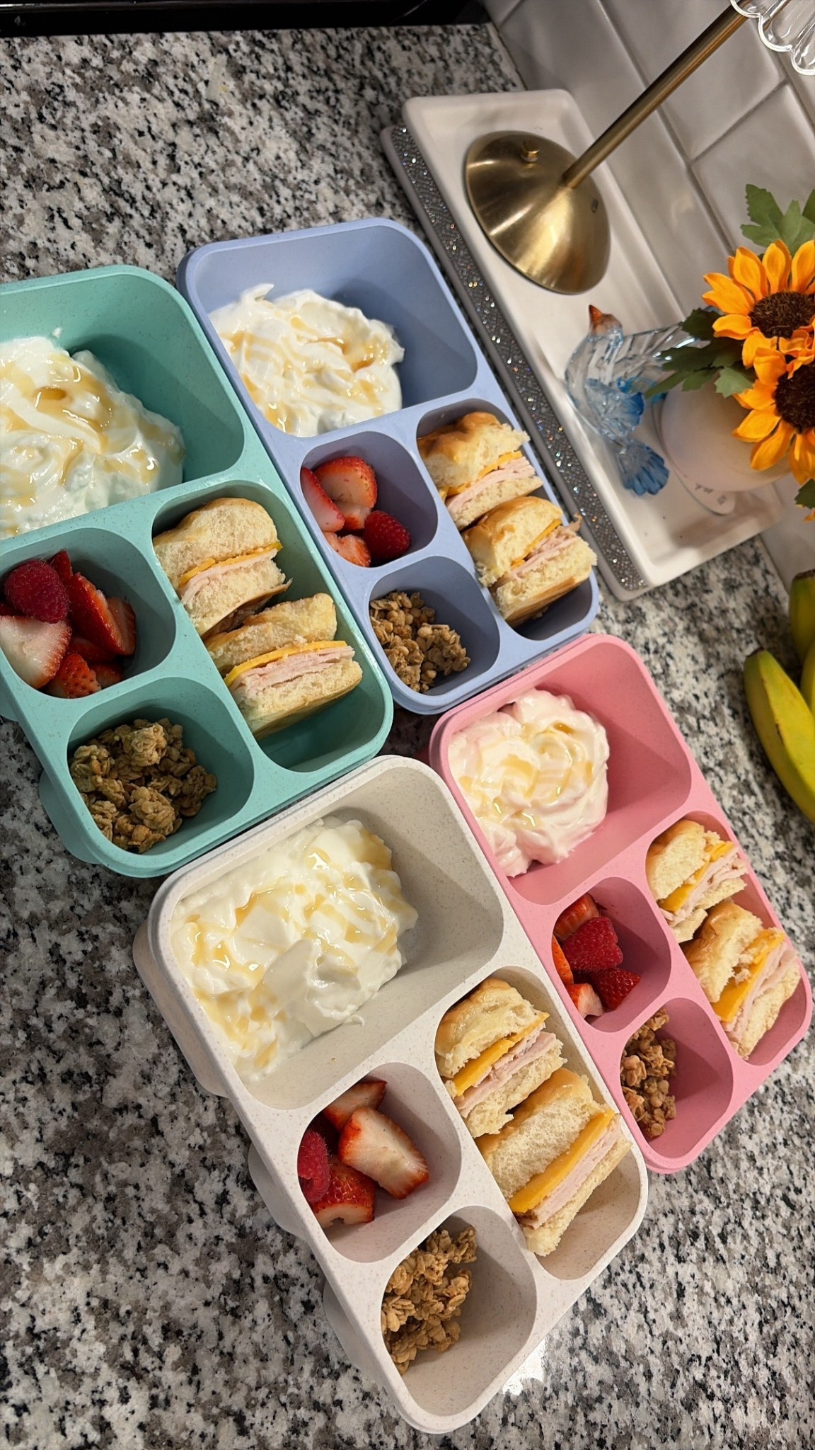 Adult lunchables 😋💕🥪

#LTKdayinmylife #LTKfoodie #LTKfitnessgoals