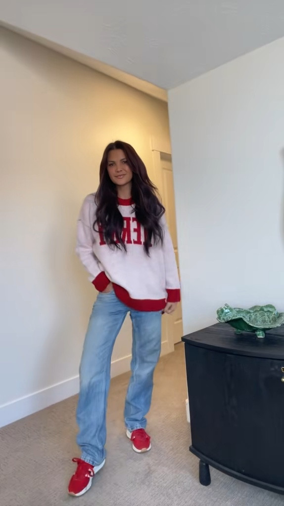 Casual Holiday Look 
-
Show Me Your Mumu Merry Sweater 
& 
Red Adidas 



#LTKStyleTip #LTKShoeCrush #LTKHoliday