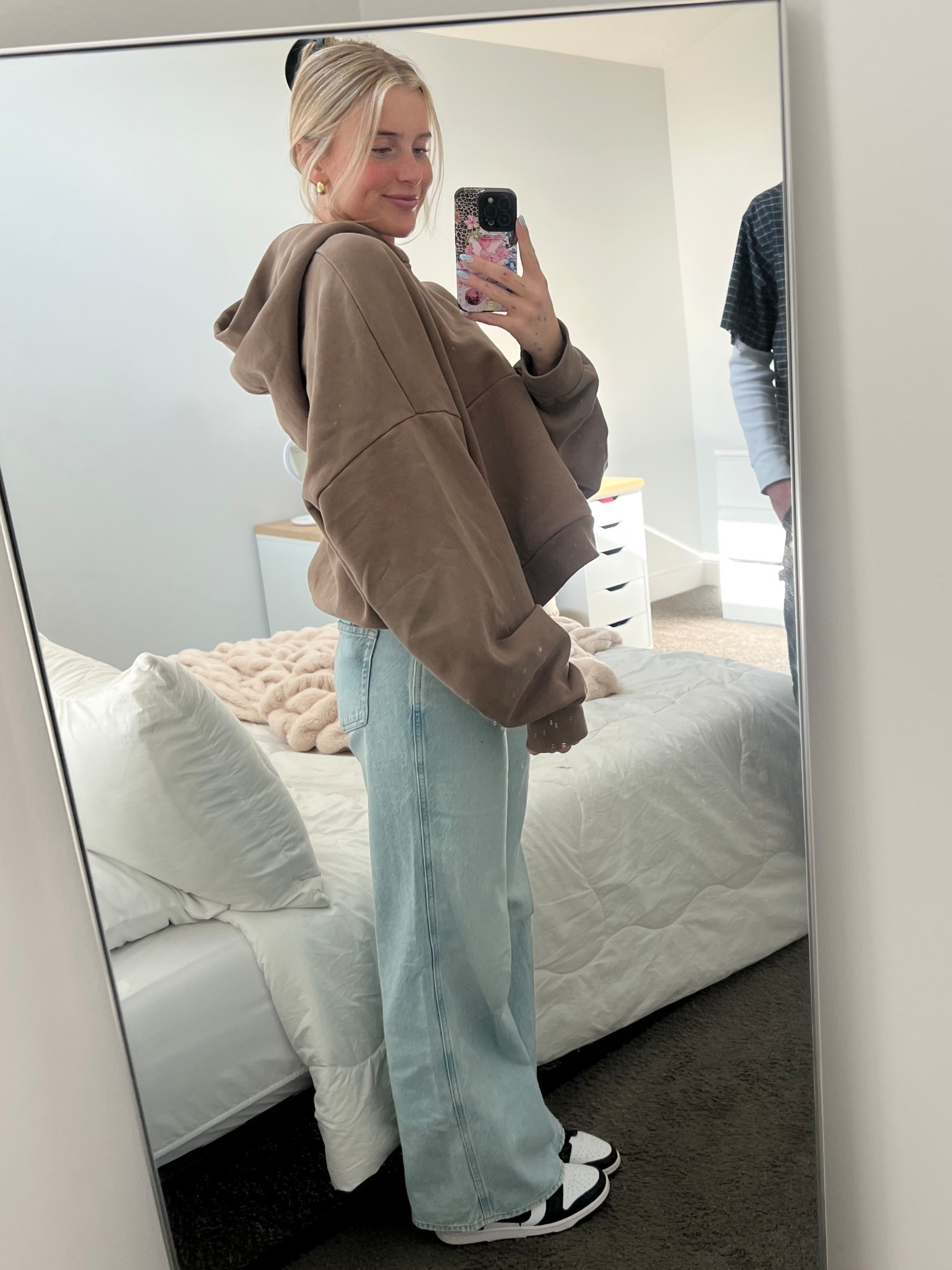 brown tones & baggy jeans kinda day🧸 

#LTKSaleAlert #LTKSeasonal