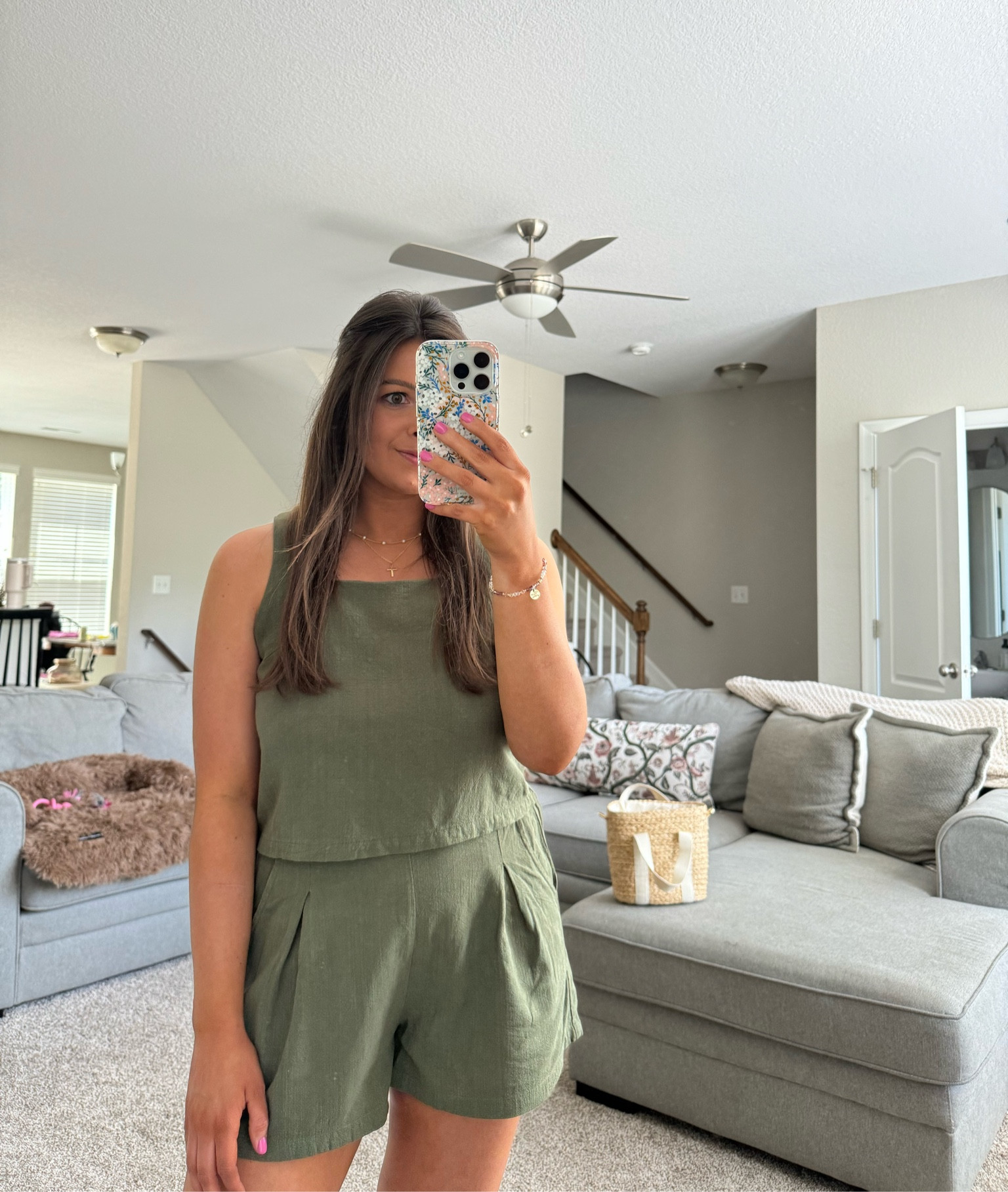 This Amazon matching set is my favorite & it’s on sale right now! 💕

Amazon finds, summer outfits, vacation looks, resort wear, women’s outfits for summer, cross necklace, straw bag, matching top and shorts, non-toxic self tannerr

#LTKSeasonal #LTKSummerSales #LTKFindsUnder50