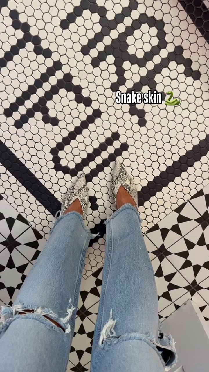 Snake skin is always a yes 🐍