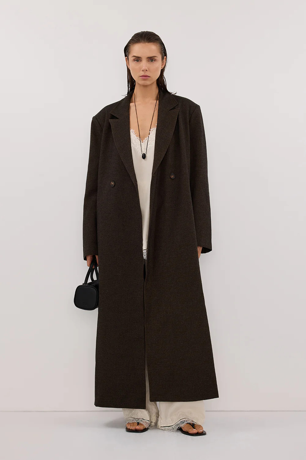 BENTLEY CHOCOLATE OVERSIZED COAT | DISSH