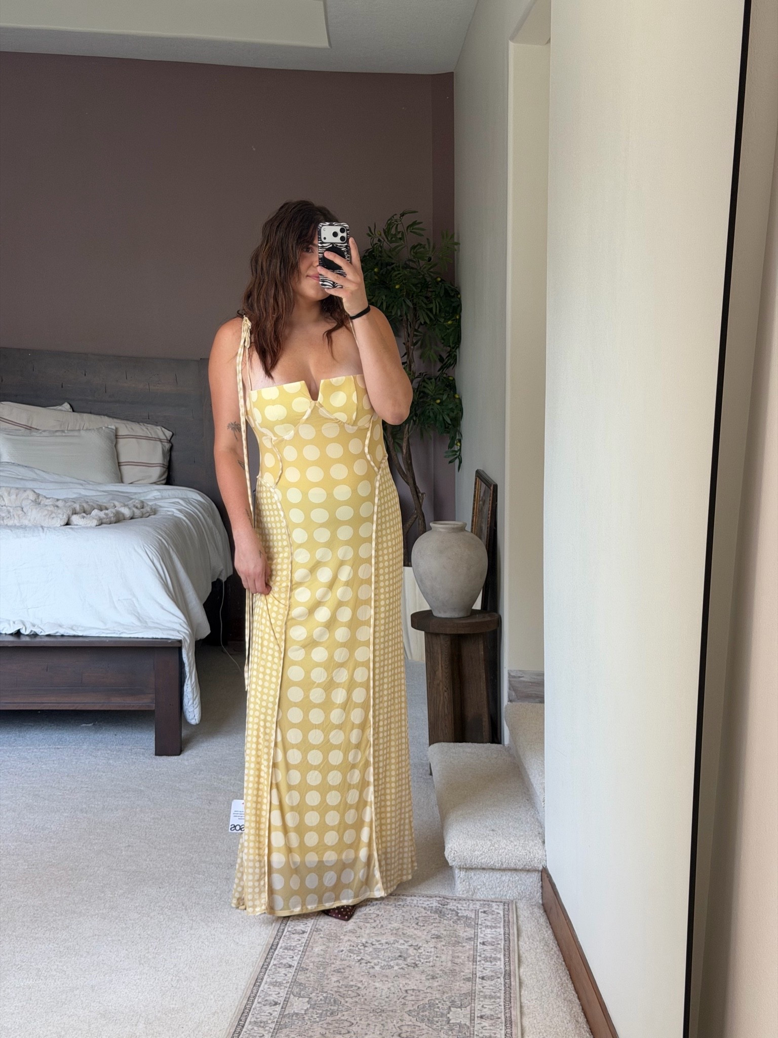 Special event dress / formal wedding guest dress size xl 14 

Midsize, size 12, size 14, mom style, curvy outfit, thick tummy approved @ASOS