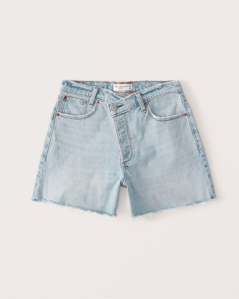 Abercrombie & Fitch Women's High Rise Dad Shorts in Light Wash - Size 24 | Abercrombie & Fitch (US)