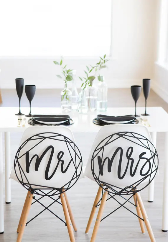 Modern Wedding Chair Signs Geometric Style for Bride and Groom Wedding Chairs, Minimalist Calligraph | Etsy (US)