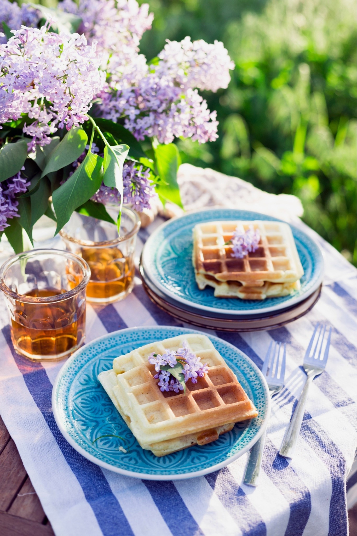 brunch club, outdoor dining, alfresco dining, brunch goals, weekend brunch, patio dining, garden brunch, brunch inspiration, outdoor entertaining, stylish brunch, summer dining, brunch aesthetic, luxury outdoor living, morning coffee, sunny brunch spot, outdoor table styling, terrace dining, coastal brunch, brunch with a view, home decor inspiration, entertaining at home, outdoor living ideas, brunch date, foodie finds, café vibes, travel inspiration, luxury lifestyle, resort style living, summer tablescape, interior design inspiration

#LTKluxury #LTKhome #LTKsummer