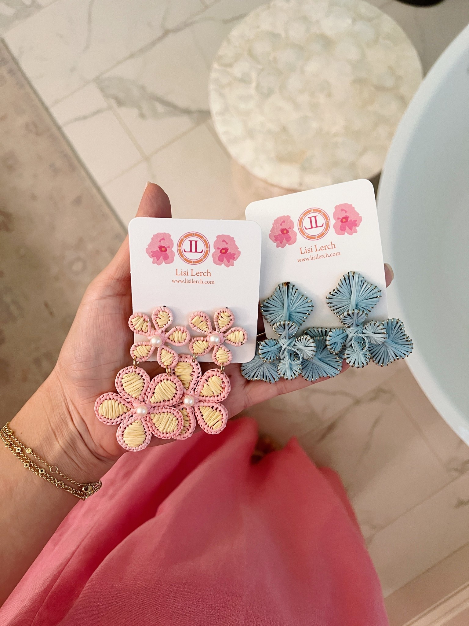 Really excited to wear these raffia earrings all spring and summer 😍