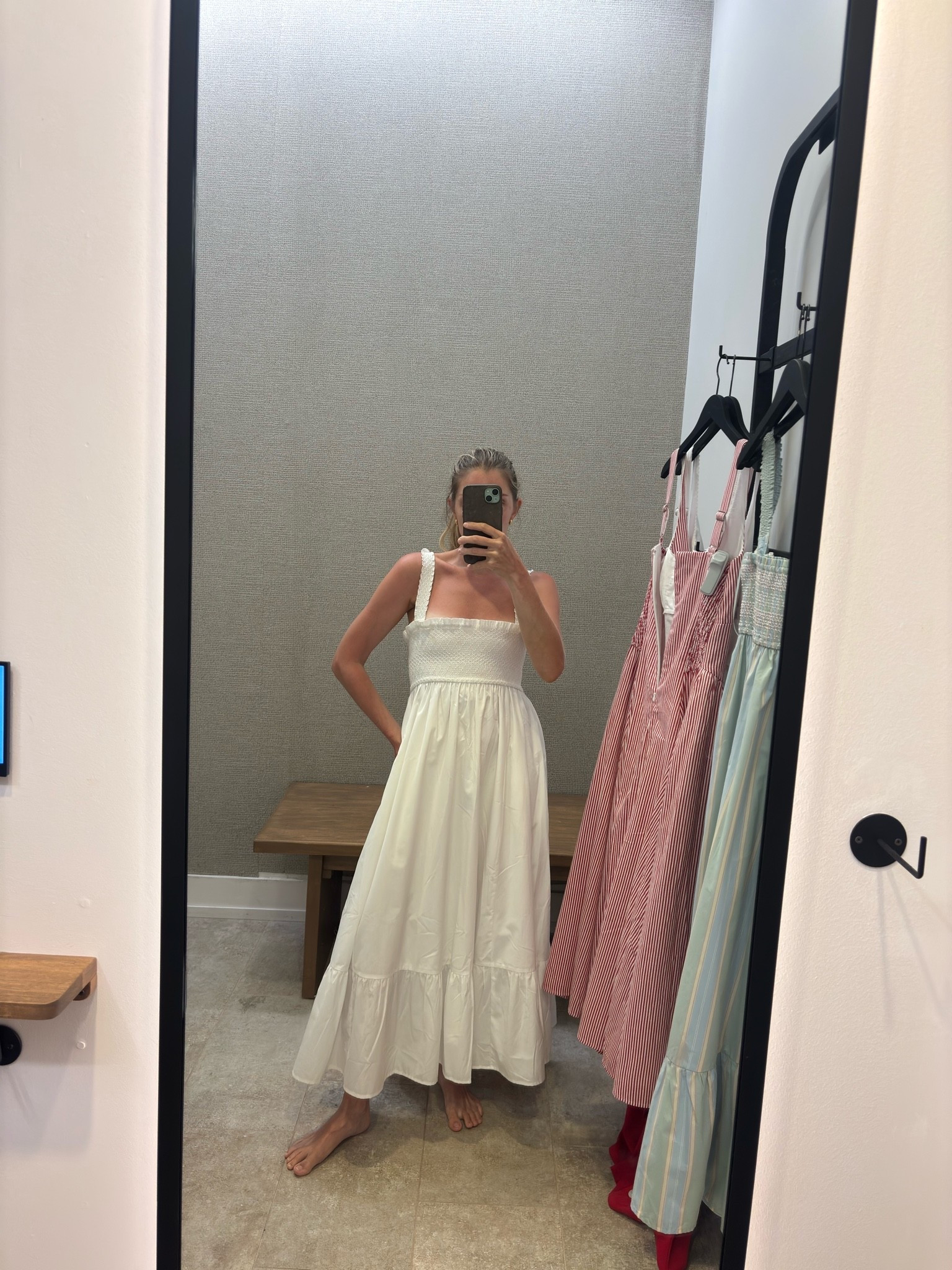 Dress with adjustable and removable straps

#LTKxAbercrombie