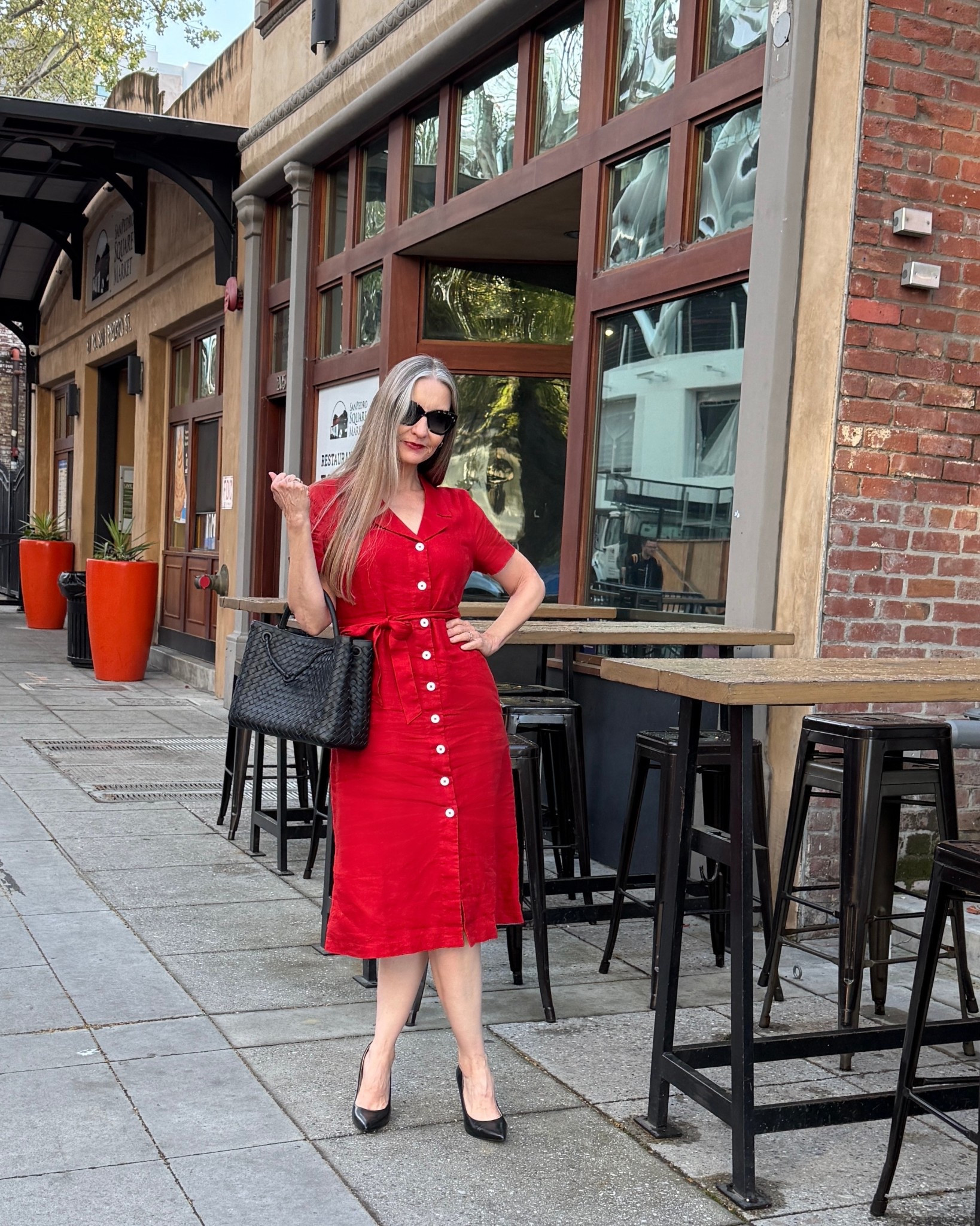 The perfect chic little linen dress, super flattering!  So many pretty fab colors! I’m 5’7” & wearing a Medium. #linendress #classicstyle #workdress #mididress #midsizestyle #styleover50 #teacherstyle

#LTKOver40 #LTKSeasonal #LTKMidsize