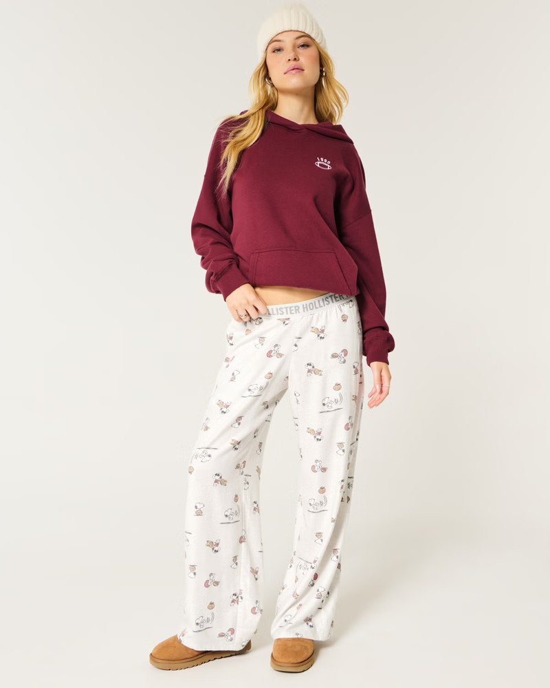 24/7 Baggy Flannel Snoopy Graphic Pajama Pants | Hollister (US)