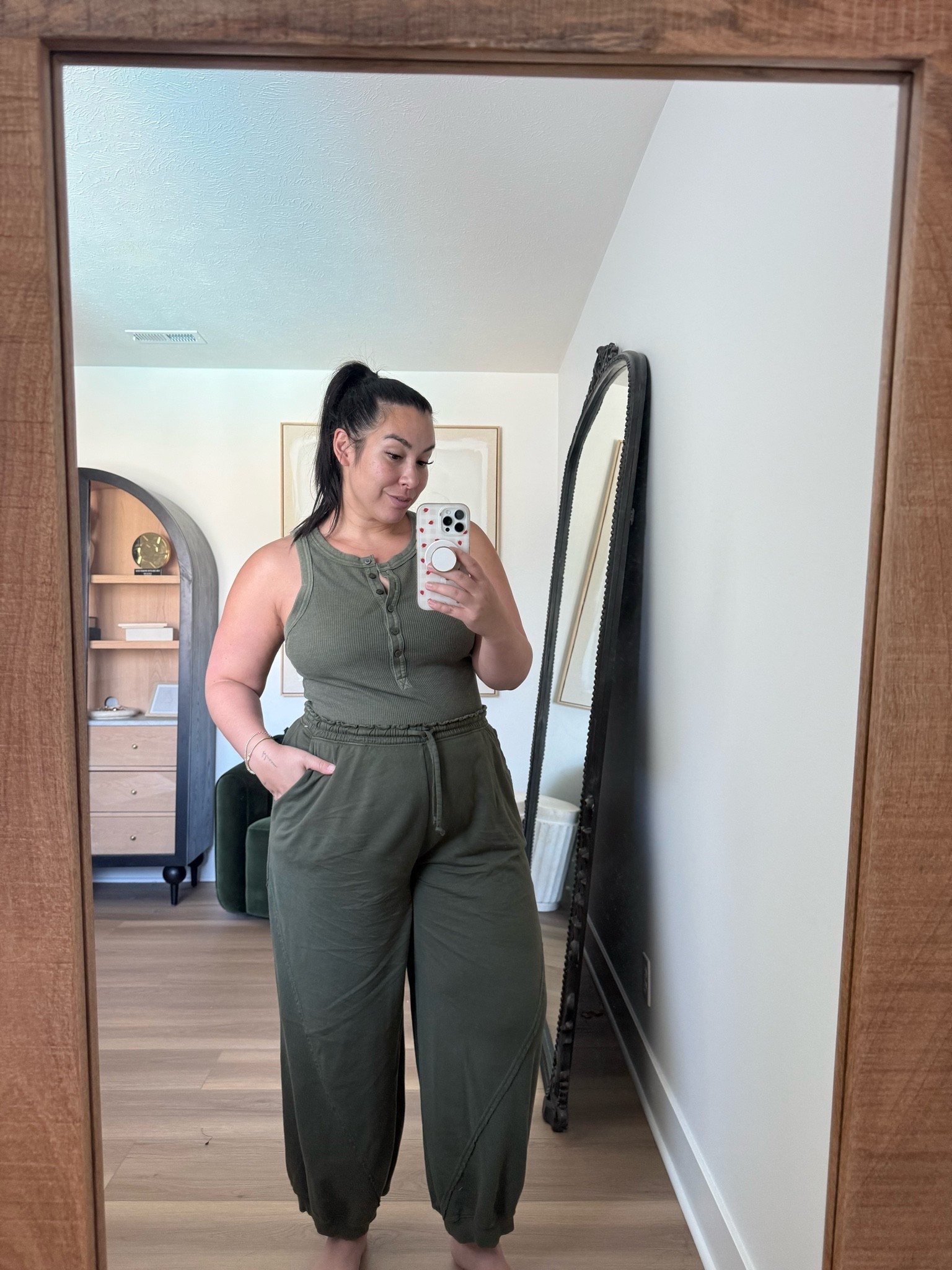 Size large top and joggers
Midsize summer outfit

#LTKootd #LTKgrwm #LTKMidsize