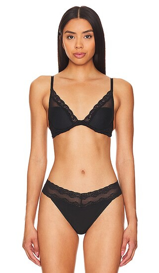 Feathers Contour Plunge Bra in Black | Revolve Clothing (Global)