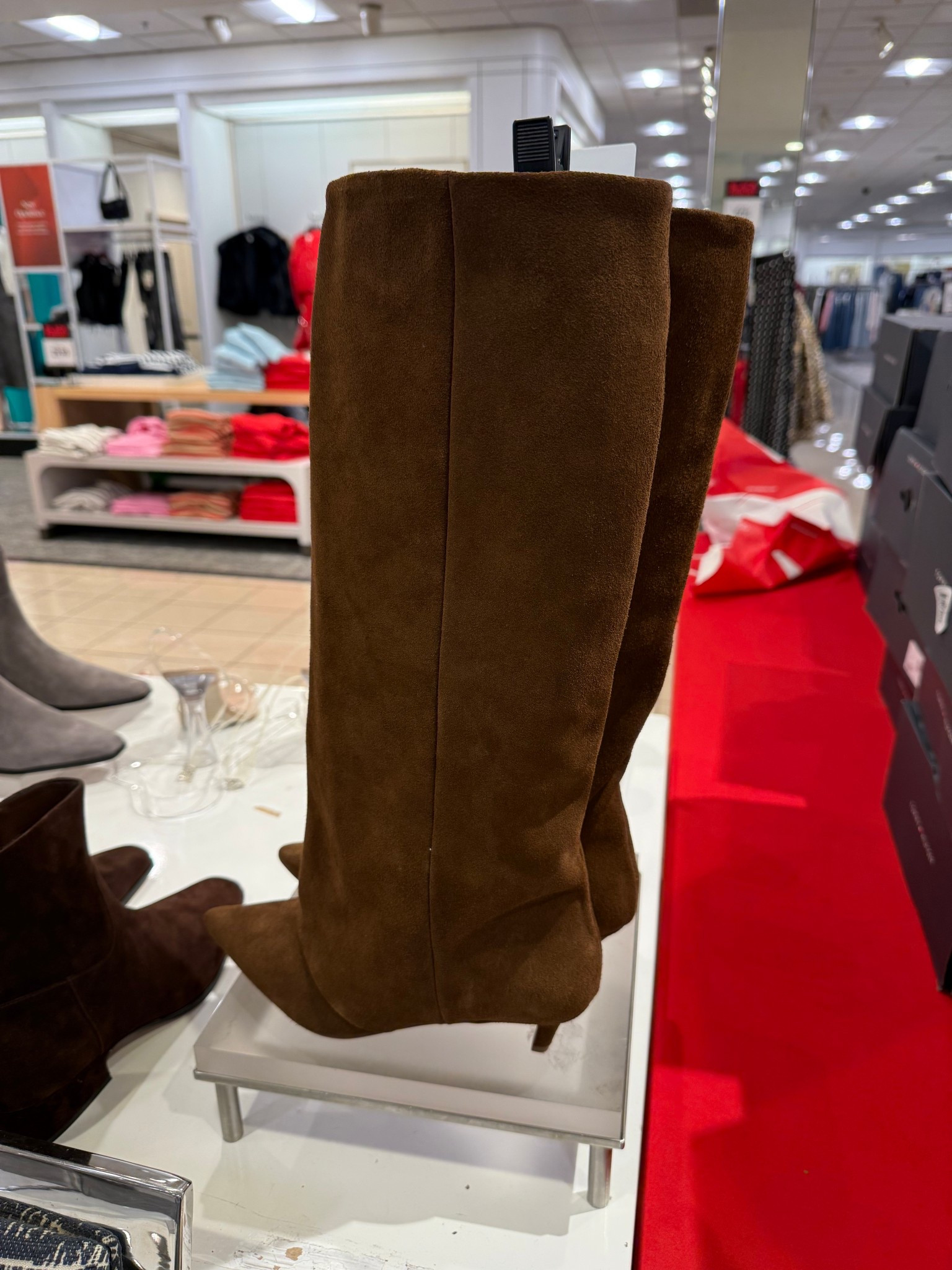 The perfect fall boot! The Steve Madden Luna Boot is soooo gorgeous! The kitten heel is perfect for those who don’t wear high heels and the brown suede definitely provides that fall feel. Oh did I mention that it’s on sale at Macy’s?! Runnnn 

#LTKCyberWeek #LTKSaleAlert #LTKGiftGuide