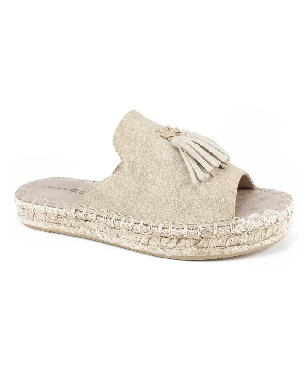 Seven Dials by White Mountain Women's Sandals NATURAL - Natural Wendelle Tassel Sandal - Women | Zulily