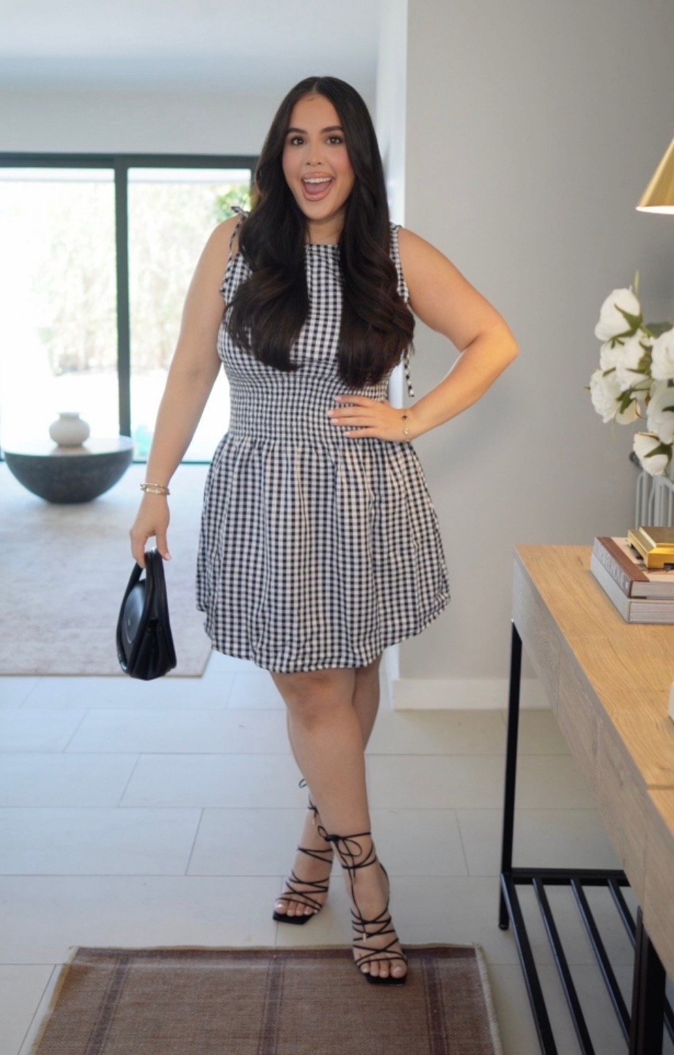 The cutest dress to transition into spring! Wearing everything in a size L




#LTKSeasonal #LTKootd #LTKMidsize