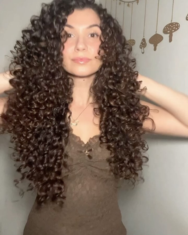 Favorite Shampoos — I have dry curly hair that is very sensitive to build up, so I need shampoos I can use often that won’t strip my hair or leave it feeling like it’s going to break off. 🧚🏼🫧 

#curlyhairproducts #curlyhairshampoo #shampoo #curly #curlyhair #curlyhaircare