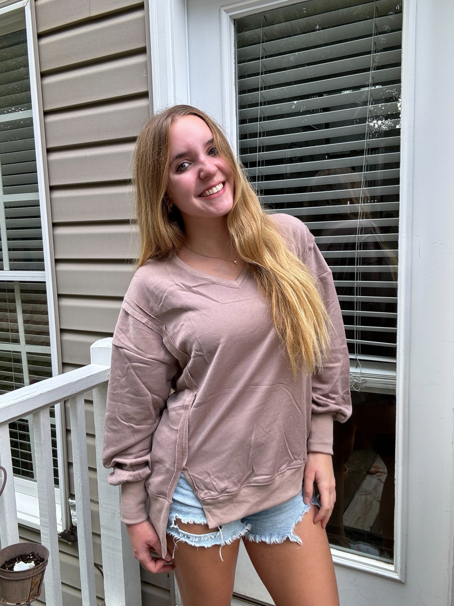 this long sleeve shirt is so cute for wearing neutrals this fall! I love fall fashion and this will definitely be a new staple piece in my closet for this season! 🍂

#LTKHoliday #LTKGiftGuide #LTKSeasonal