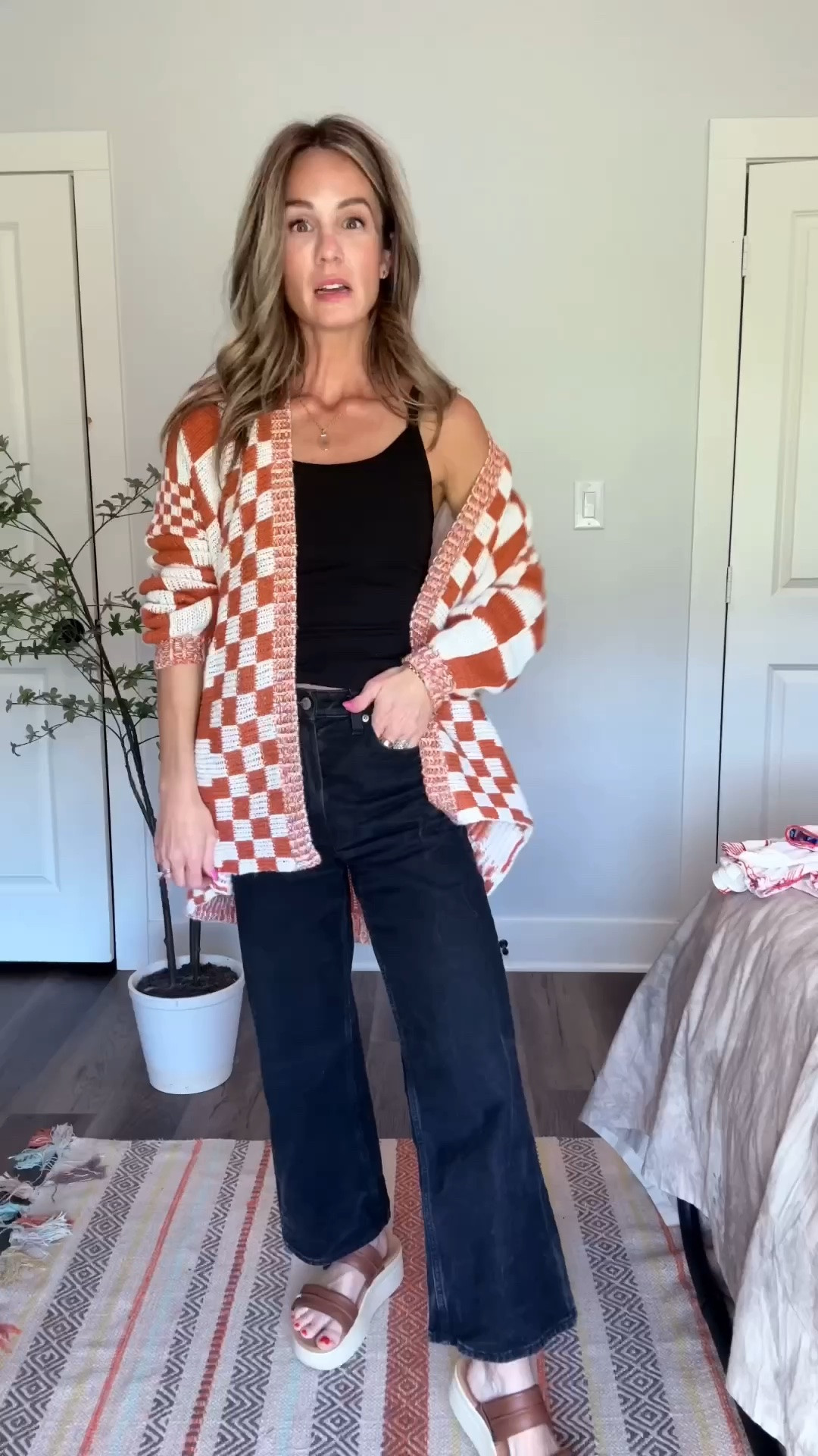 Wearing a small in cardigan! 23 in jeans

#LTKgrwm #LTKPetite