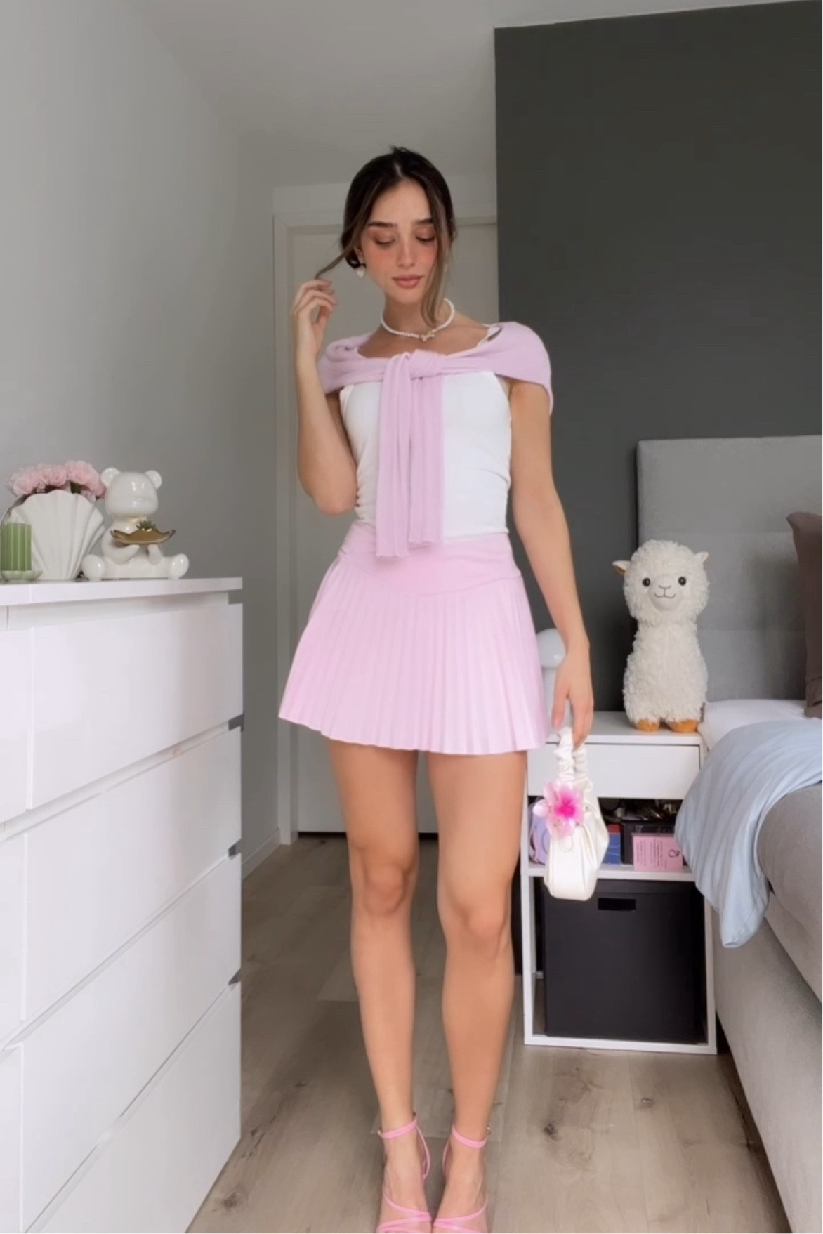 3/8 mini skirt outfits from the Instagram & Tiktok video



#LTKsummer #LTKstyletip #LTKeurope