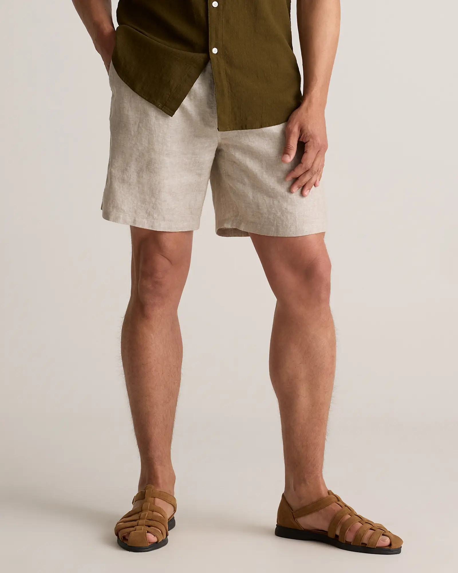 100% European Linen Drawstring Beach Shorts - 7" | Quince