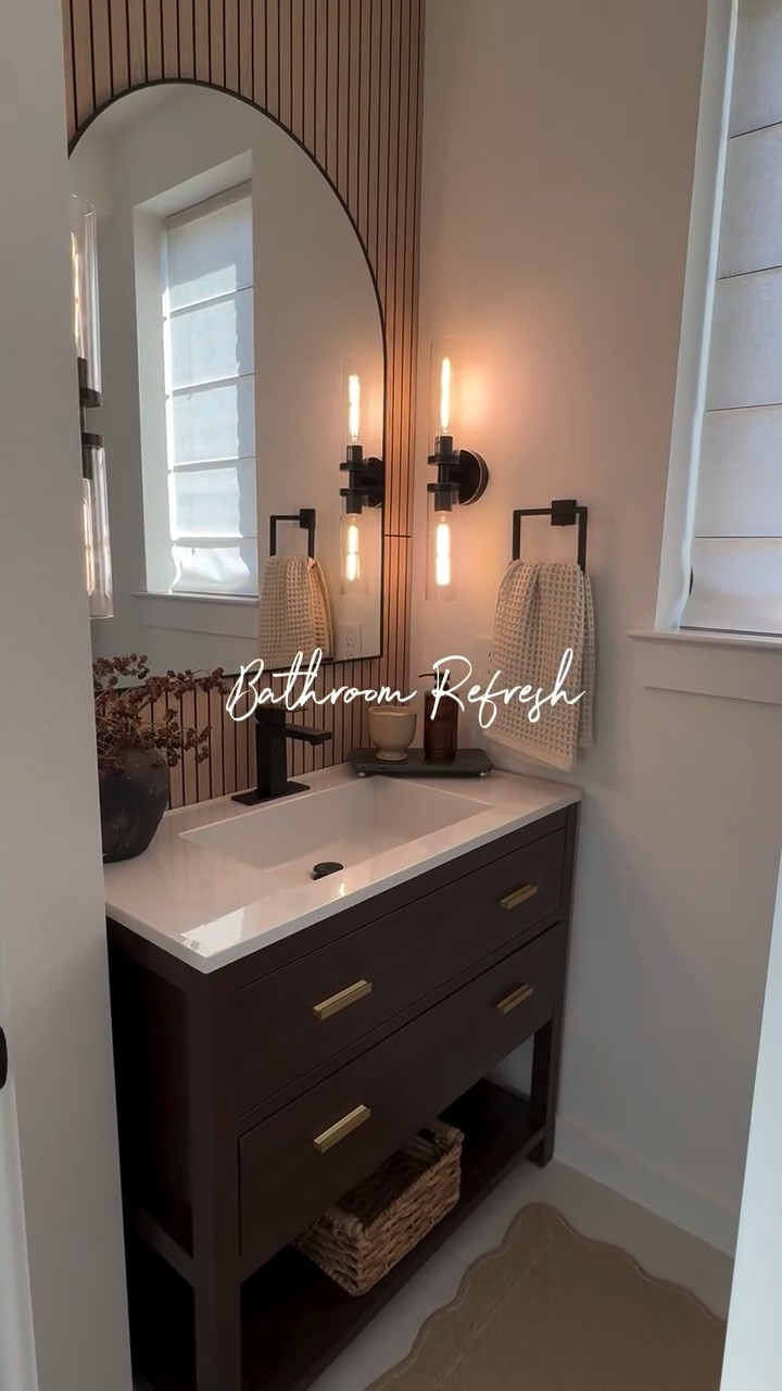 Bathroom refresh 🤎
Follow. Like.share @ourcozy_casa for more home inspo 

https://liketk.it/5MYrZ

#ａｅｓｔｈｅｔｉｃ #organicmodern #cozyhome #bathroom#bathroominspiration

#LTKHome #LTKSaleAlert #LTKdayinmylife