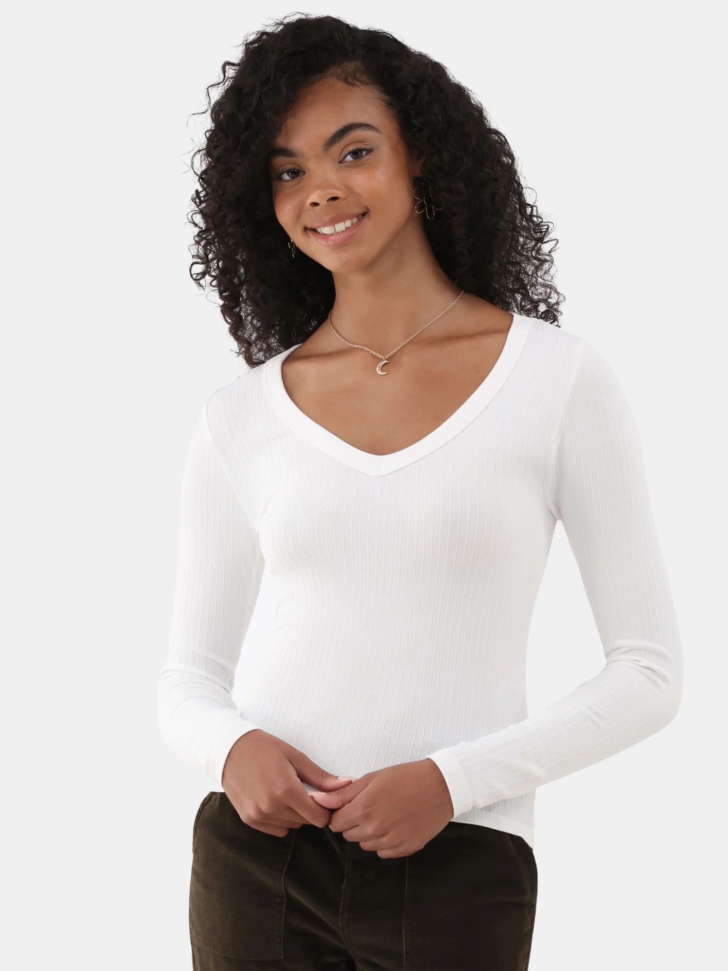 No Boundaries Seamless V-Neck Top with Long Sleeves, Women's and Women's Plus | Walmart (US)