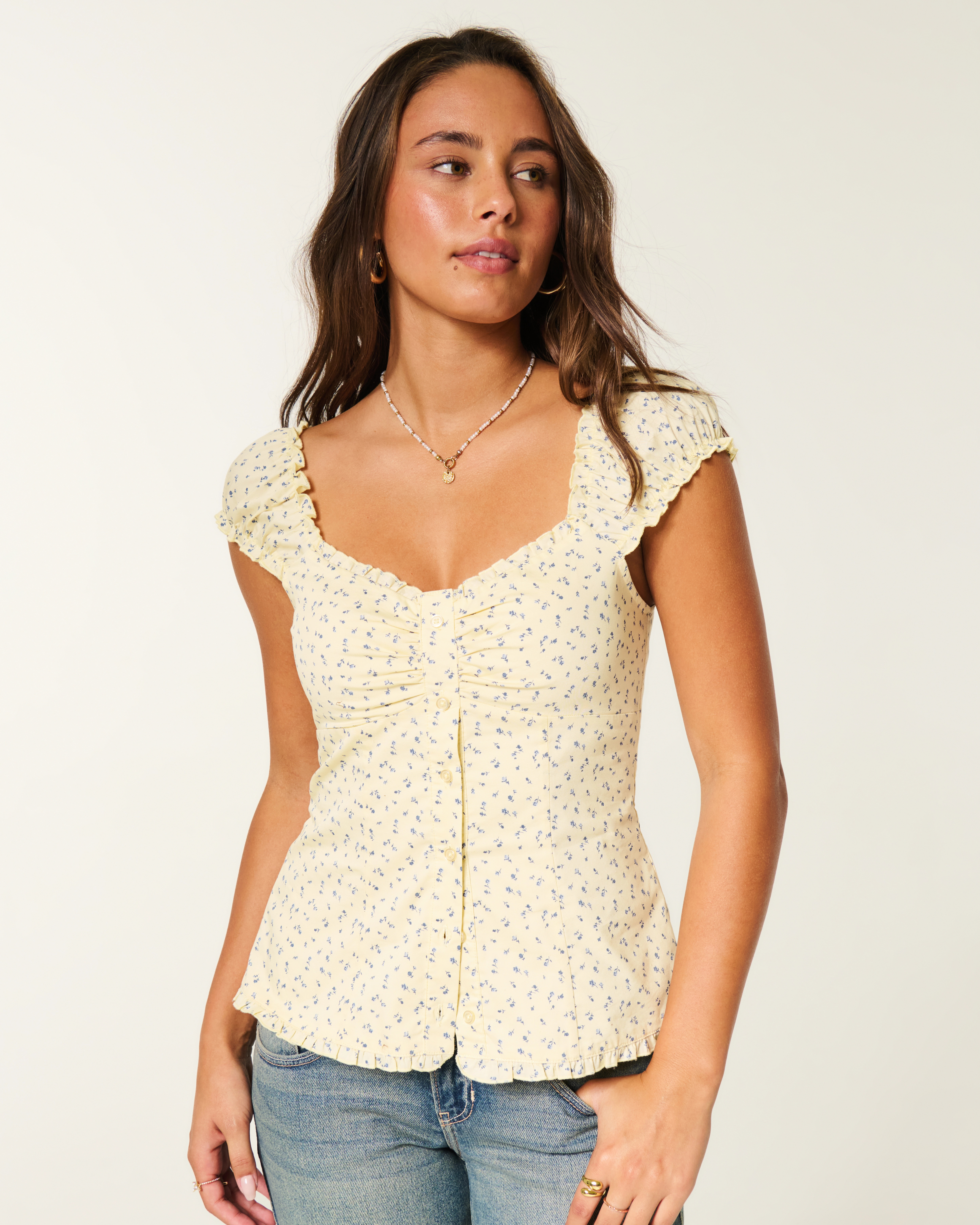 On/Off-the-Shoulder Ruffle Trim Top | Hollister (UK)