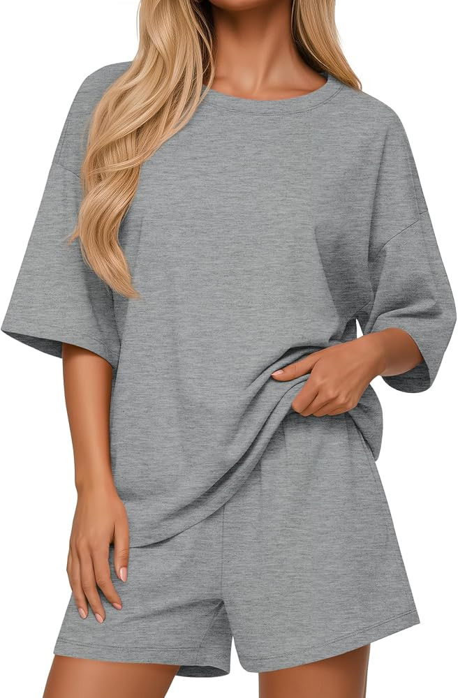 Womens 2 Piece Outfit Sets Short Sleeve Matching Sweatsuit Pullover Short Sets Summer Airport Tra... | Amazon (US)