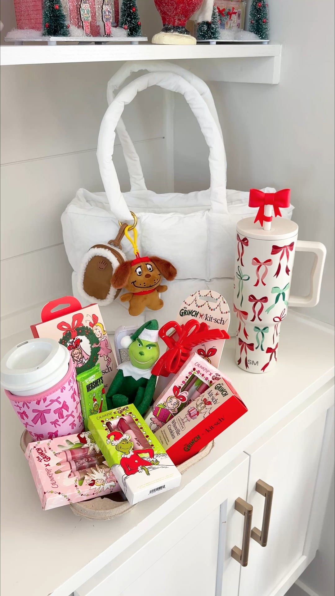 Amazon Grinchmas, amazon puffer bag, amazon bag charms, amazon gifts for her, amazon gift ideas for her, amazon gift guide for her, gift basket, the grinch, stocking stuffers 



#LTKHoliday #LTKGiftGuide #LTKFindsUnder50