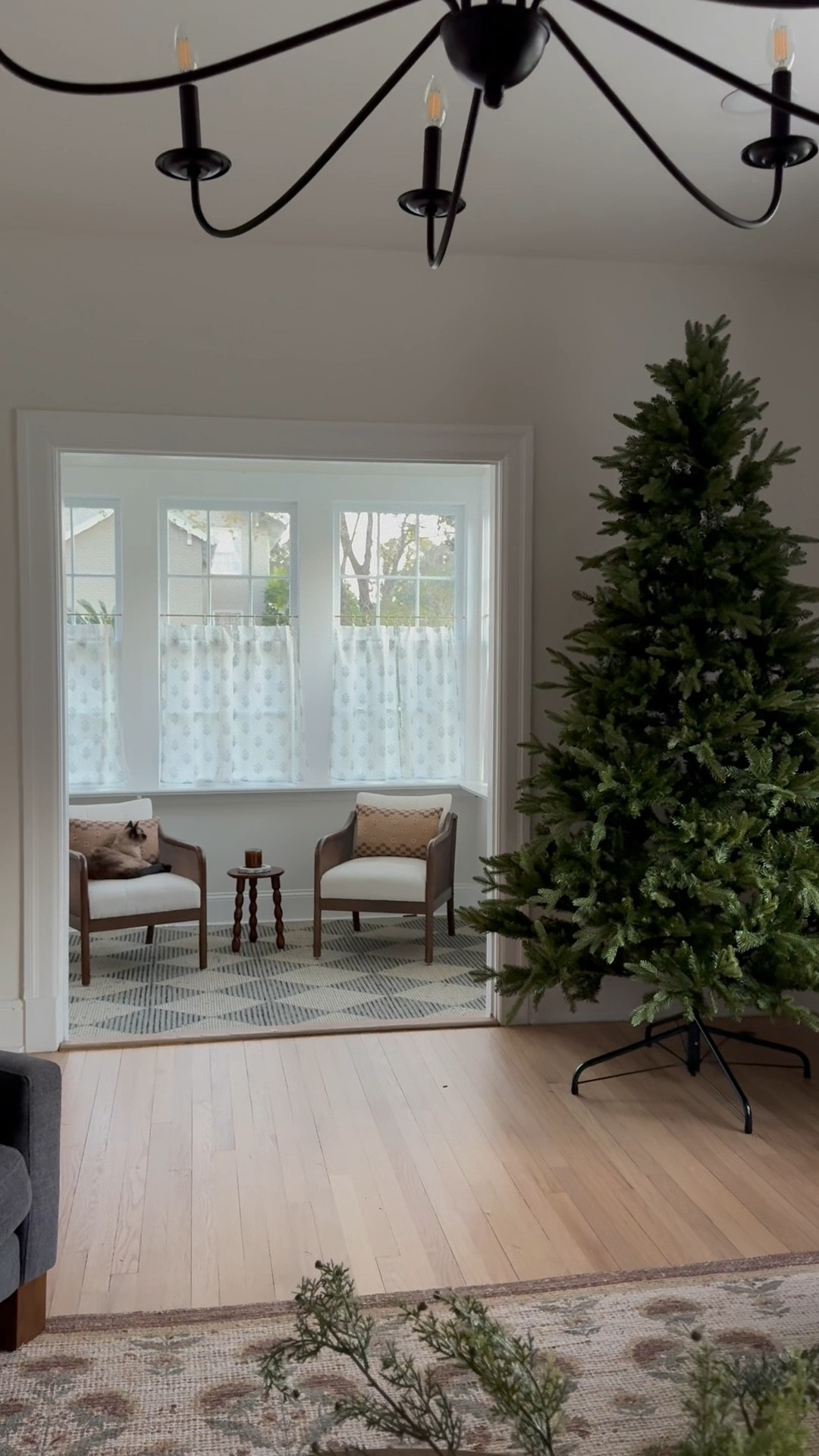 The Alpine Fir by King of Christmas has been a favorite of mine for years! Featured here at 8ft, it’s available lit and unlit! 

#LTKHome #LTKSeasonal #LTKHoliday