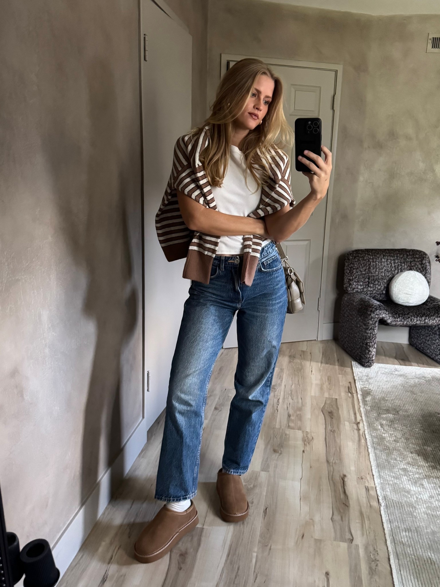 Jeans are Zara from a couple years ago. Sweater is from TJMaxx. Shoes are bearpaw slides. I couldn’t find the exact pair, but I linked a similar option. 

#LTKStyleTip #LTKSeasonal #LTKShoeCrush