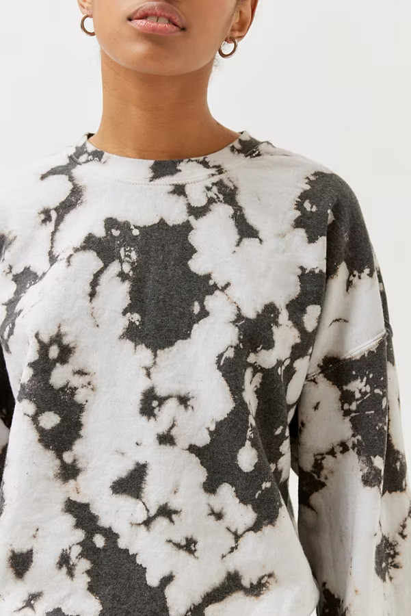 Urban Renewal Recycled Monochrome Tie-Dye Crew Neck Sweatshirt | Urban Outfitters (US and RoW)